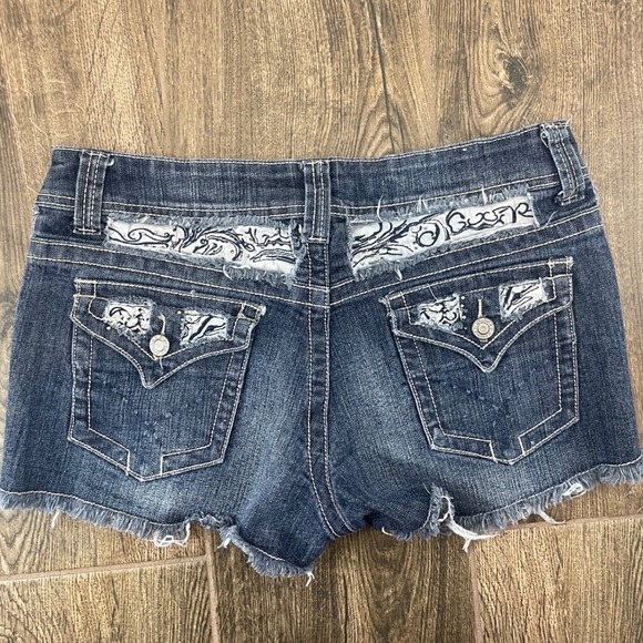 Rue 21 Pants - Vintage Mini Low Rise Denim Shorts Size 7 8 Y2K Preppy Grunge McBling 90s Rue21